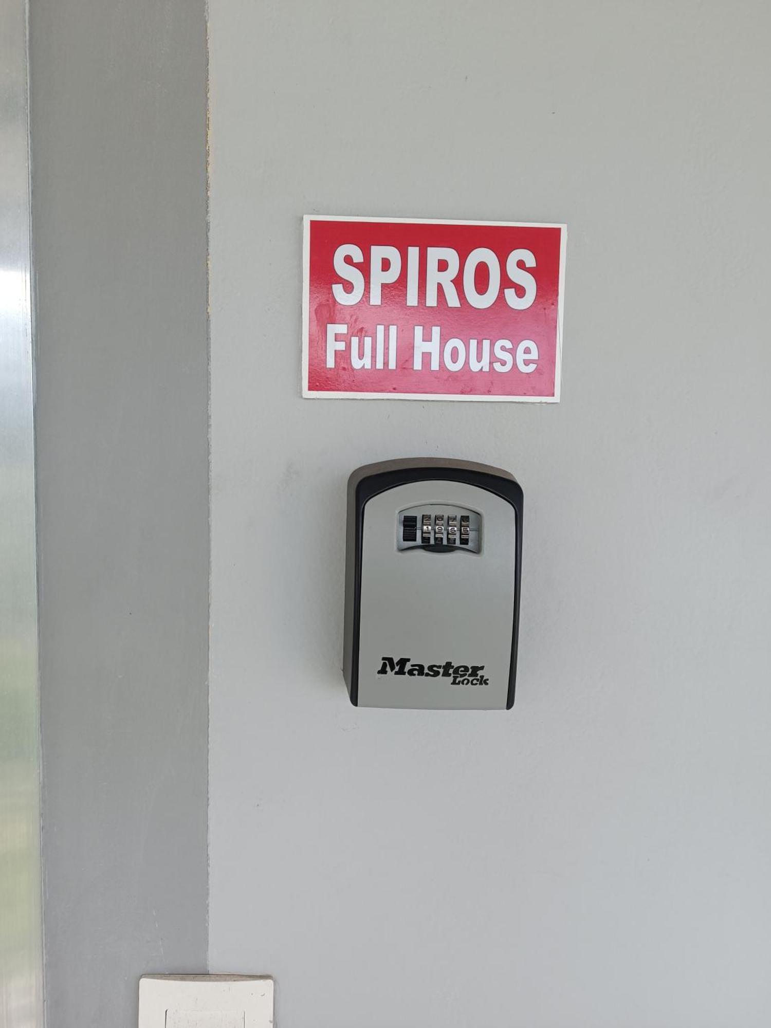 Spiros Full House In Marathias Daire Dış mekan fotoğraf